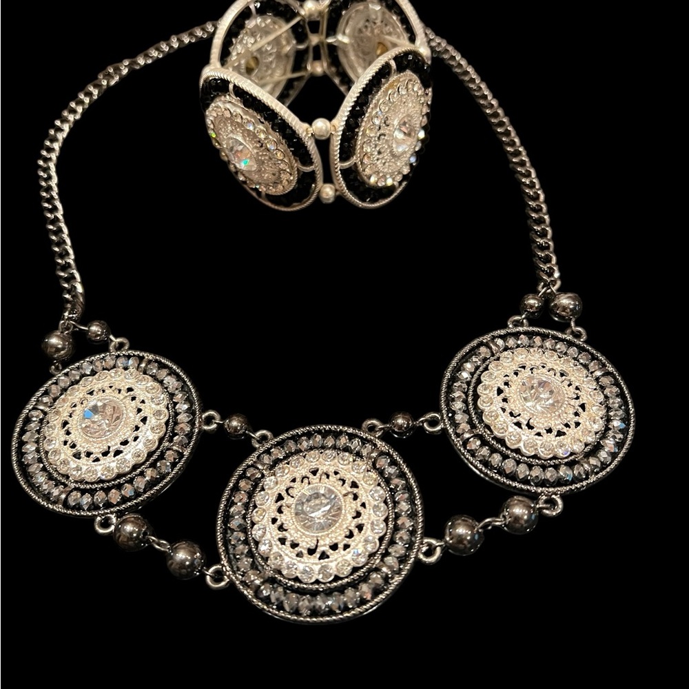 Elegant Silver and Black Jewelry Set